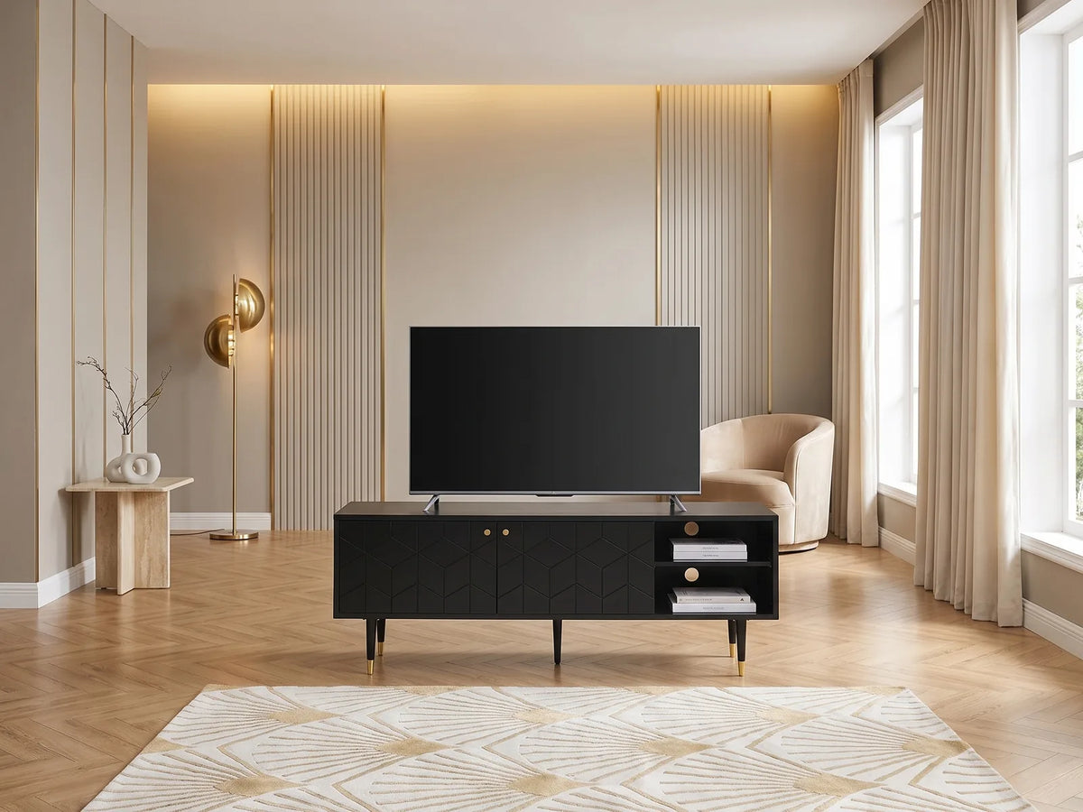 Meuble TV effet chêne noir PARIOMA dans un salon Art déco lumineux aux tons chauds, vue de face