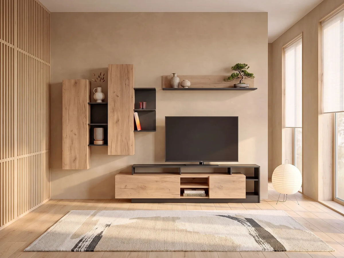 Meuble TV en bois gris 260 cm IDESIA dans un salon japandi lumineux aux tons chauds, vue de face